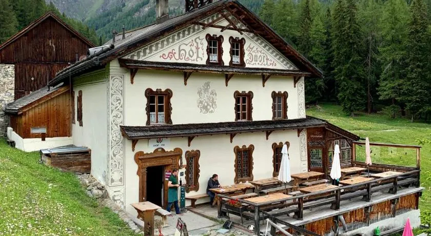 Hof Zuort - Image 1