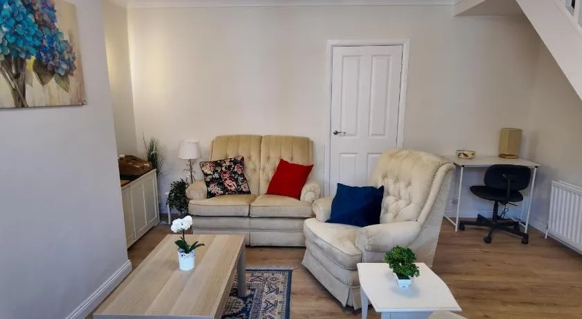The Orchards- Rural Family & Work Friendly Home Near Durham - Image 1