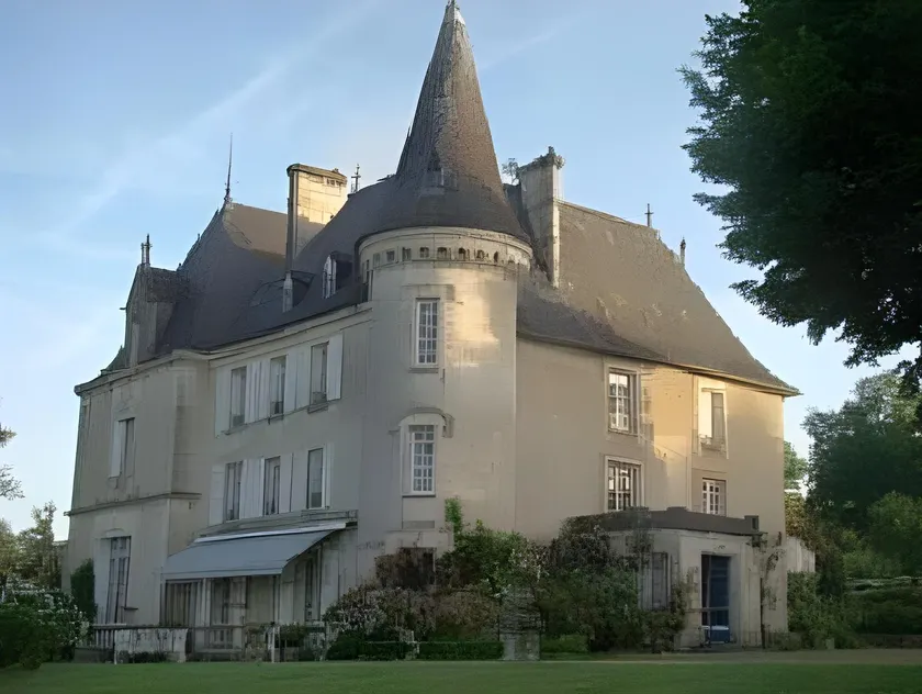 Schloss von Chabroulie - Image 1