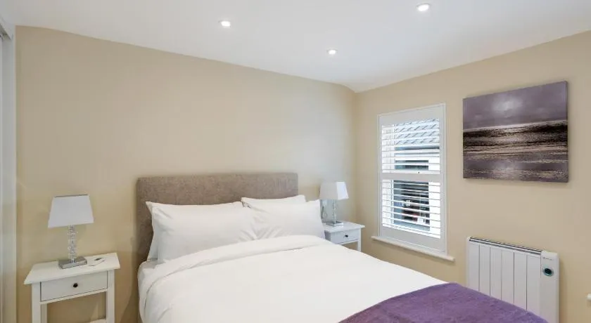 Bright 1 Bedroom Apartment Near Edgware Road - Image 1