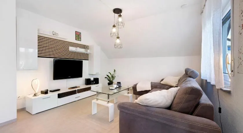 Ferienwohnung Rosengarten - Image 1