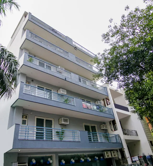 HOTEL WONDERLAND INN - Image 1