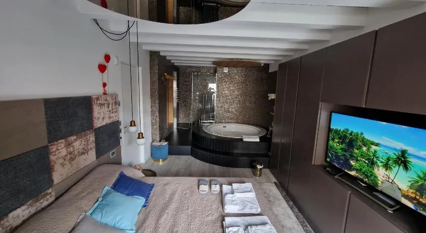 Luxury Room & Private Spa - Rio Botteniga - Image 1