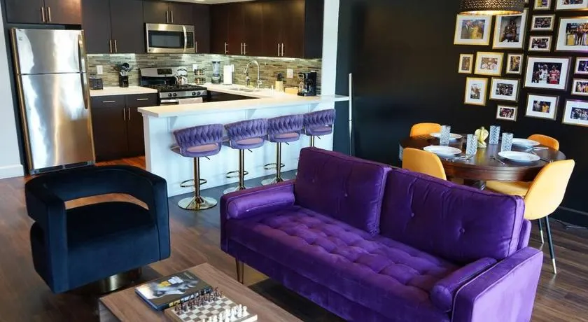 Downtown LA - Mamba Suite - Free Indoor Parking! - Image 1