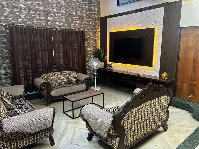 Bhoomiputra Mansion - Image 1