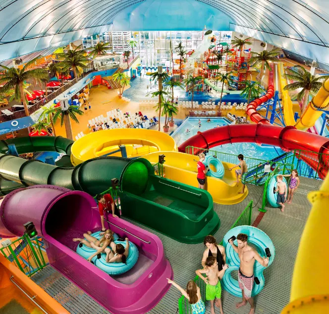 Skyline Hotel & Waterpark - Image 1