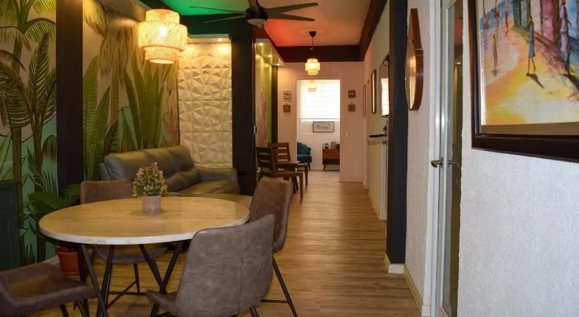 VSS Tropical Oasis in Arecibo - Modern Comfort & Island Vibes - Image 1
