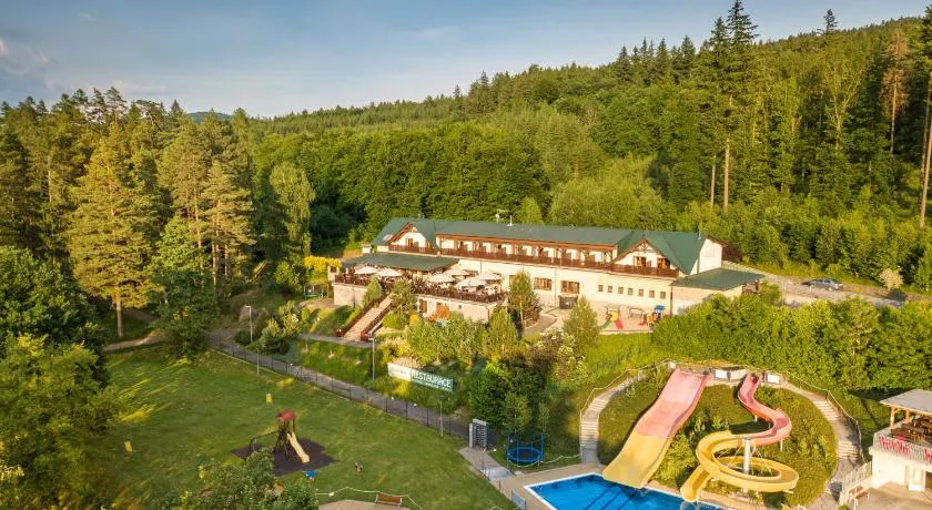 Hotel Vyhlídka - Image 1