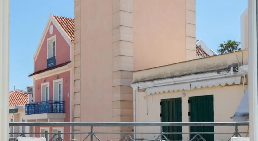 Etoile Luxury Suites - Image 1