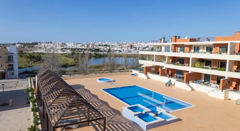 Laguna Vista Lagos , four Bedroom Luxury Penthouse - Image 1