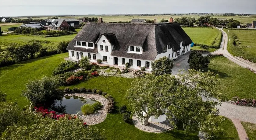 Rickmer's Hoff Grand Cottage - Sauna, Kamin & Reet - Image 1