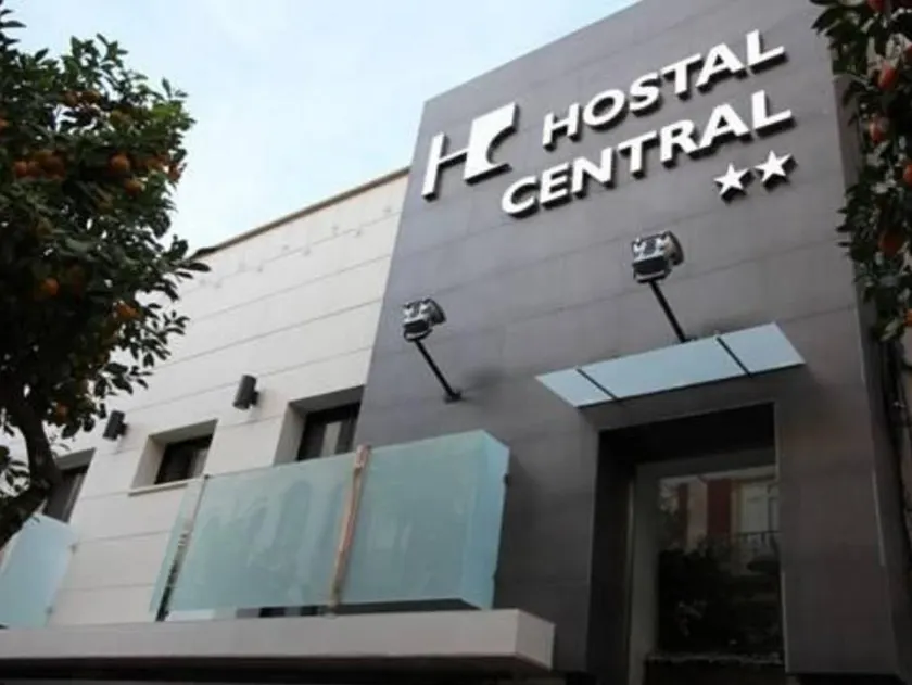 Hostal Central - Image 1