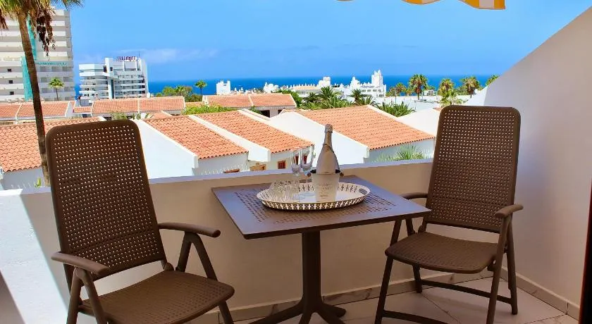 Garden City PREMIUM - Full seaview - Image 1