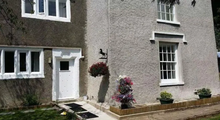 Roosecote Guest House - Image 1