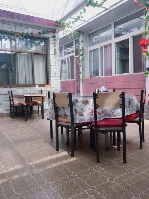 Guangyuan Folk Inn Beijing - Image 1