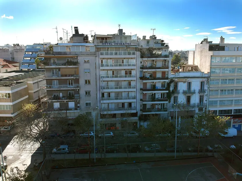 Socrates Hotel - Image 1