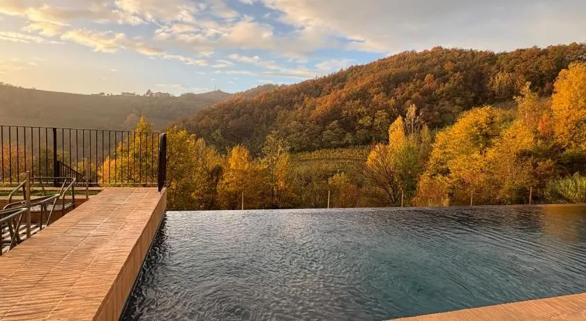 Borgo Isolabella - Wine & Vermouth Relais - Image 1