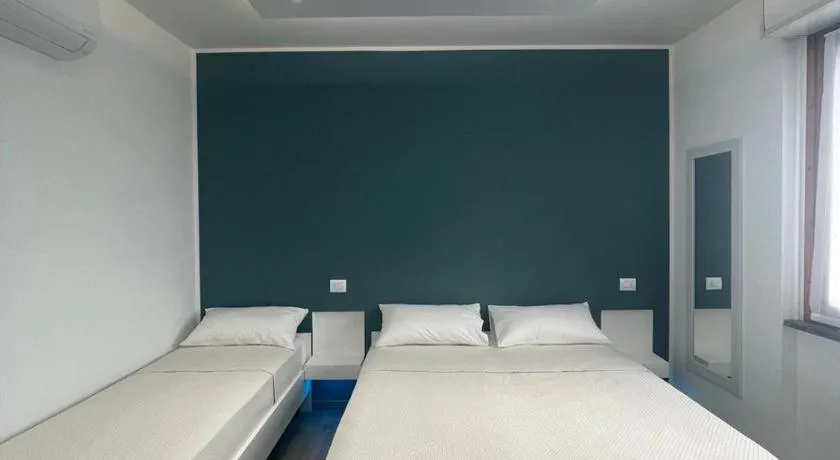 Lalas Room - Image 1