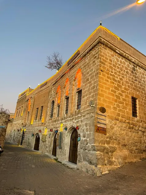Mons Masius Hotel Teras - Image 1