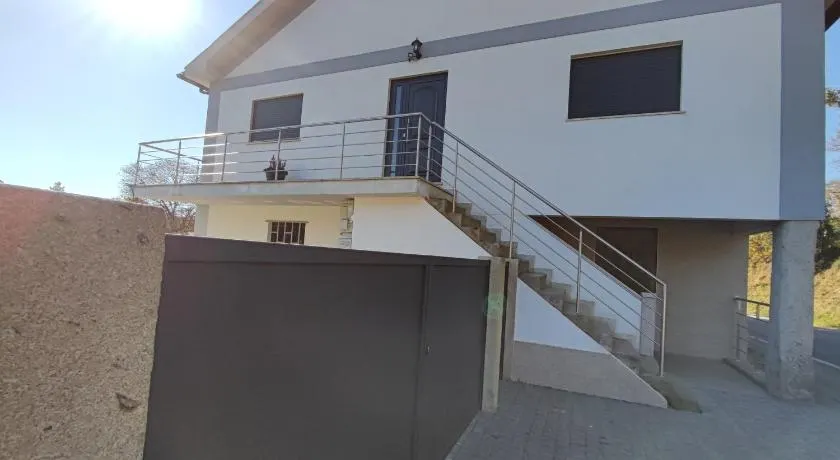 Casa Corredoura - Image 1