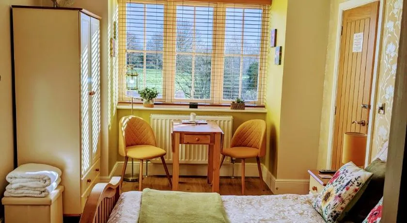 Rosegarth Bed and Breakfast - Image 1
