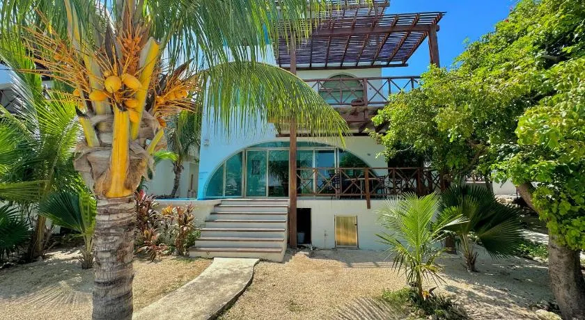 Villas Amanecer by Andiani Travel - Image 1
