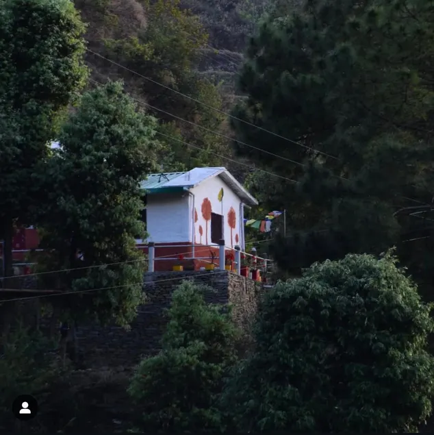 Danda Basera Farmstay - Image 1