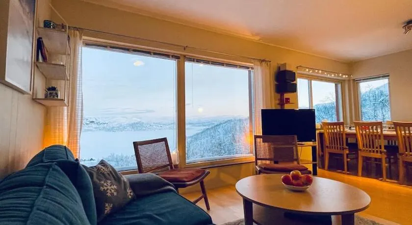 Fjäll-lägenhet med fantastisk utsikt - Image 1