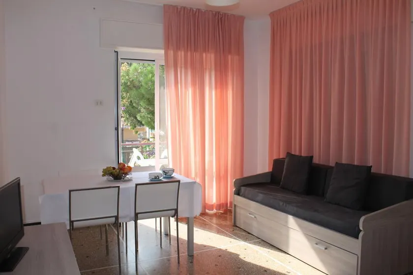 Residence Hermitage - Image 1
