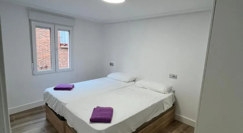 Apartamentos El nido de la calzada - Image 1