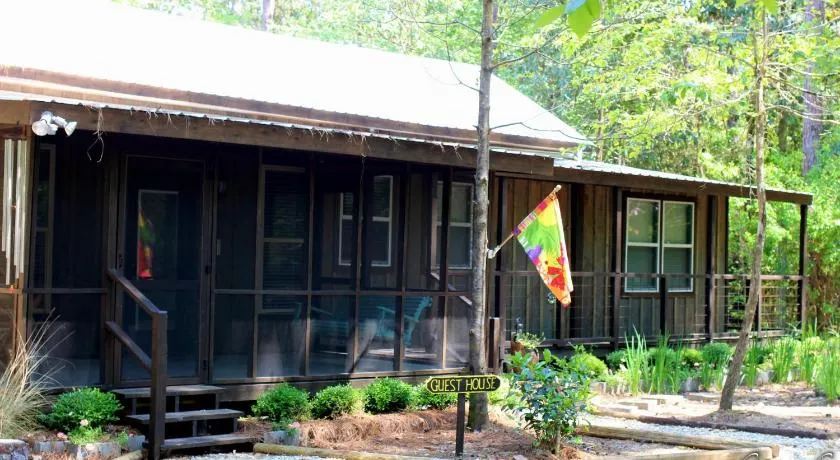 The Guest House - Image 1