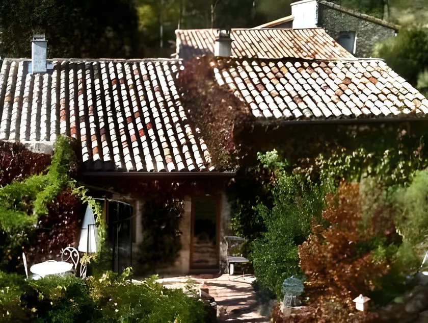 Maison d'hôtes Le Hameau de la Mûre - Image 1