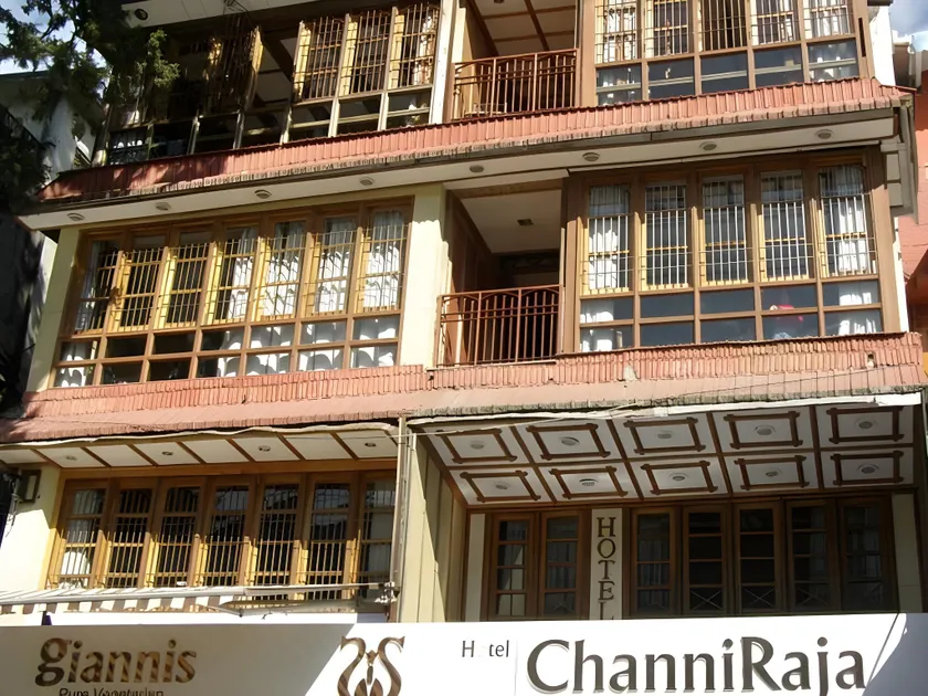 Hotel Channi Raja - Image 1