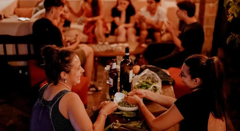 Berat Backpackers Hostel - Image 1