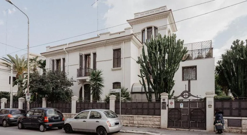 Villa Luigi XVI - Image 1