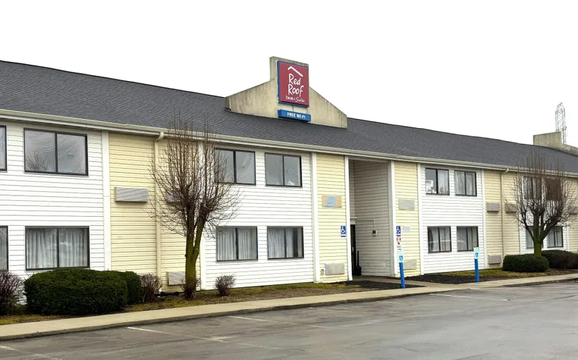 Red Roof Inn Kokomo  - Image 1