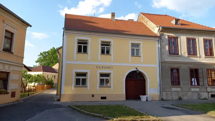 Apartmány Na Rynku Chvalšiny 18 - Image 1