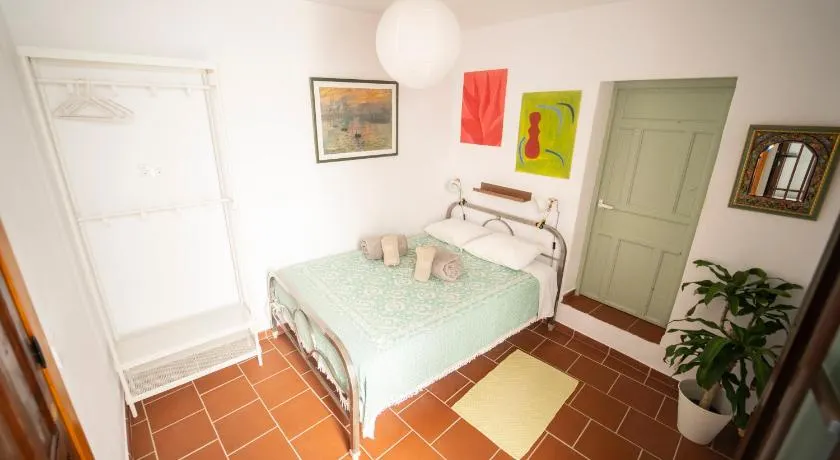 Cozy Apartment Downtown - Image 1