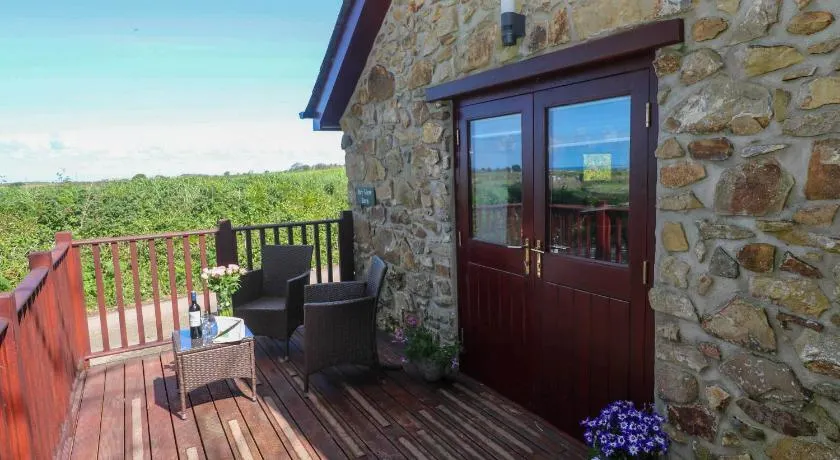 Bay View Barn - Image 1