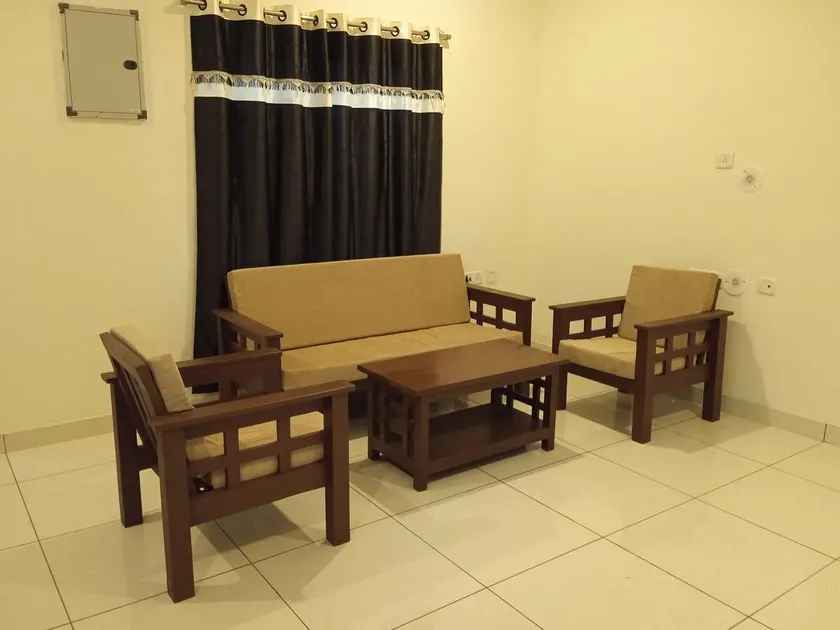 Modern 2 BHK Apartment in Chennai - Image 1
