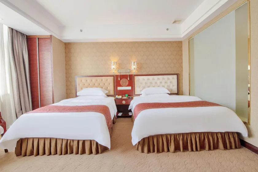 Jin De Bao Hotel - Image 1