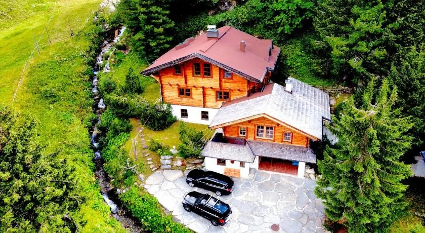 MOUNTAINRANGER - Lodge - ski in & ski out - Image 1