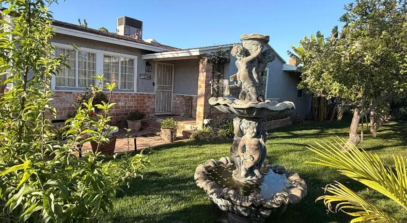 Guest house close to Universal Studios - Image 1