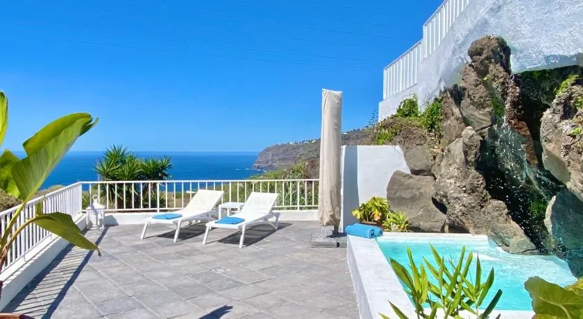 Casa Fontana, Amazing Sea View and wide Terrace with Pool - Image 1