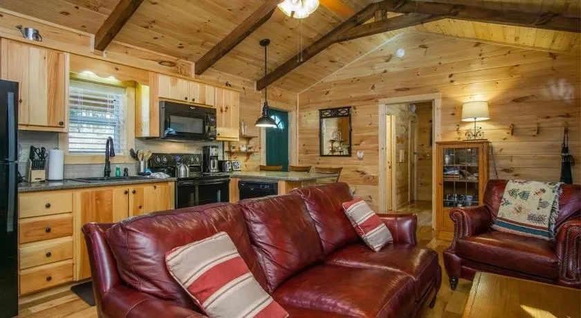 Creekside Log Cabin · Creekside Log Cabin - Image 1