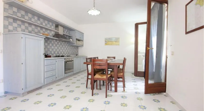 5 Bedroom Beautiful Home In Sessa Cilento - Image 1