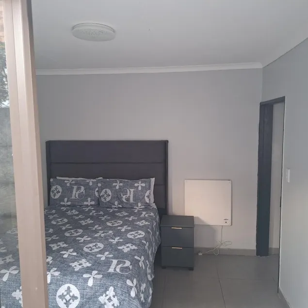 Luvuyos Guest House - Image 1