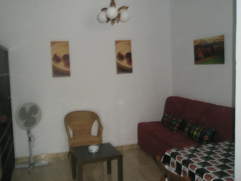 Apartamentos Granados Loyola casa-patio - Image 1