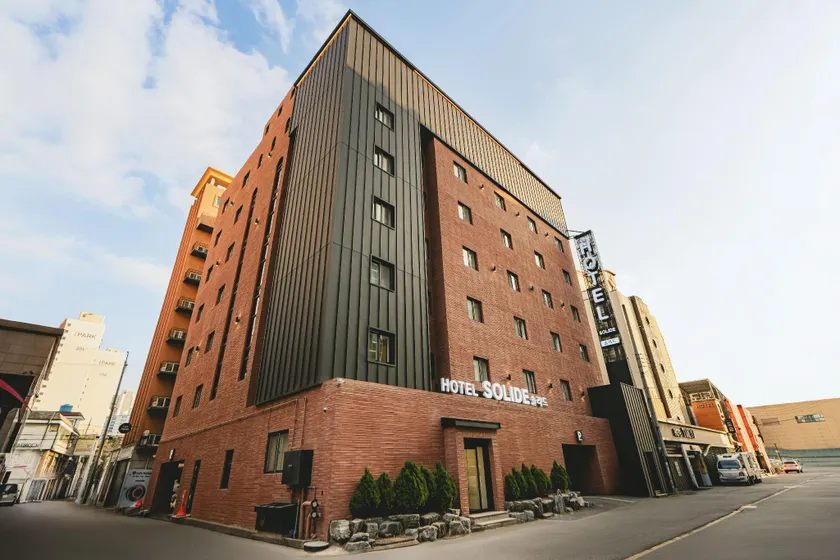 호텔 솔리드 천안, Hotel Solide Cheonan - Image 1