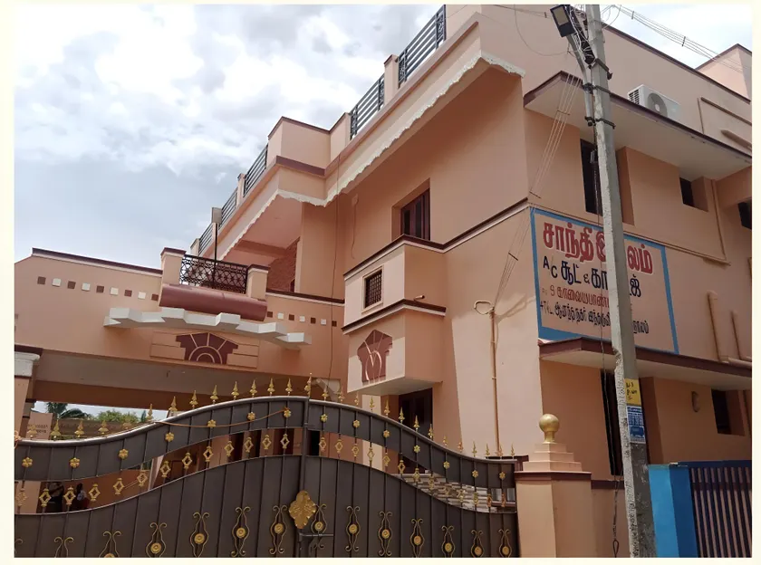 Santhi residency inn - Image 1